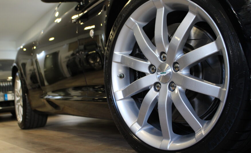 Aston Martin DB9 Coupe Touchtronic