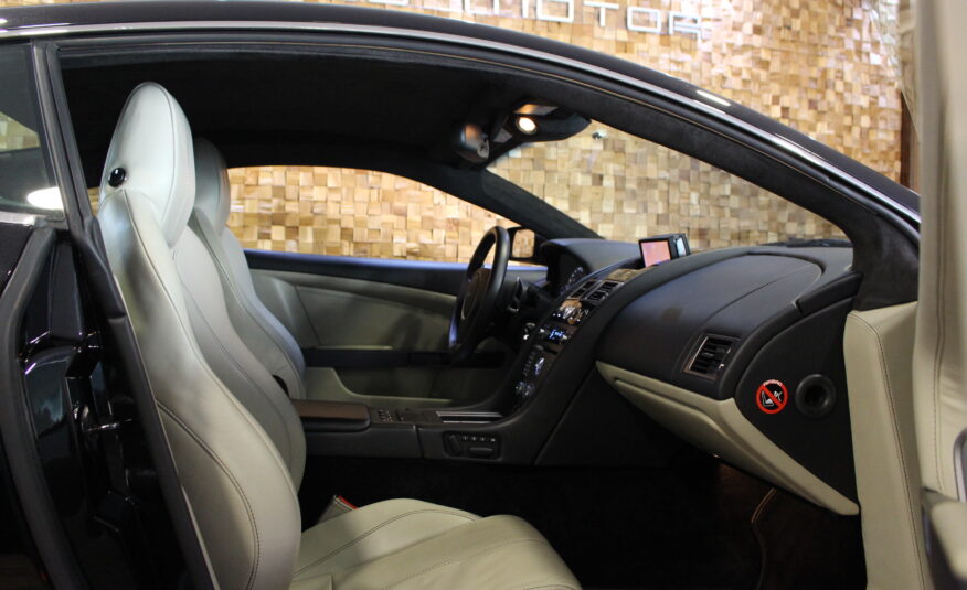Aston Martin DB9 Coupe Touchtronic