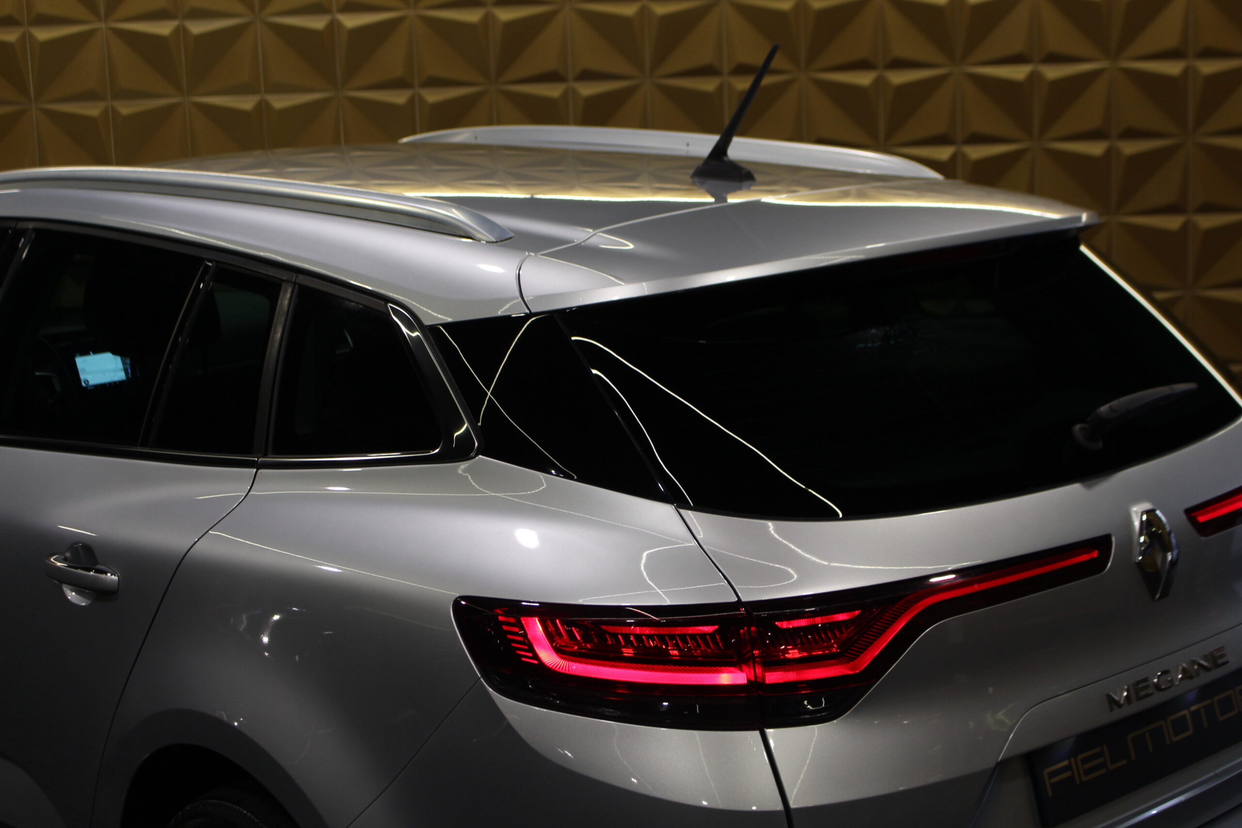 Renault Mégane 1.5 Blue dCi Limited EDC