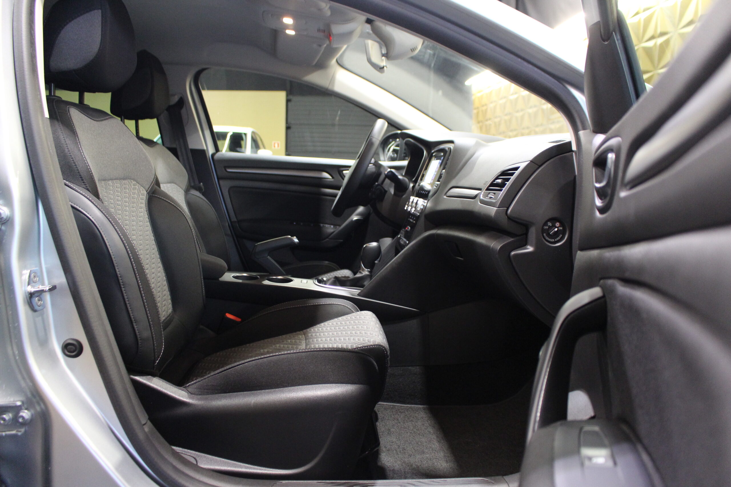 Renault Mégane 1.5 Blue dCi Limited EDC