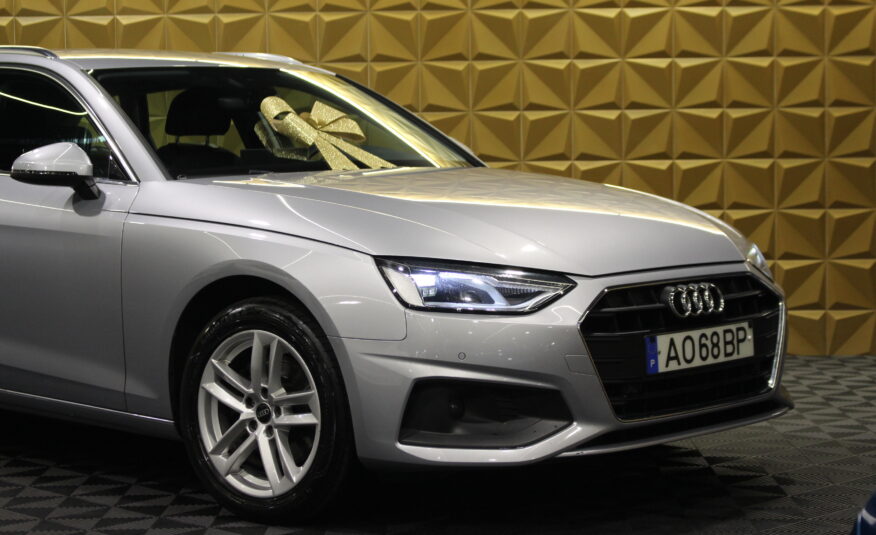 Audi A4 Avant 30 TDI S tronic