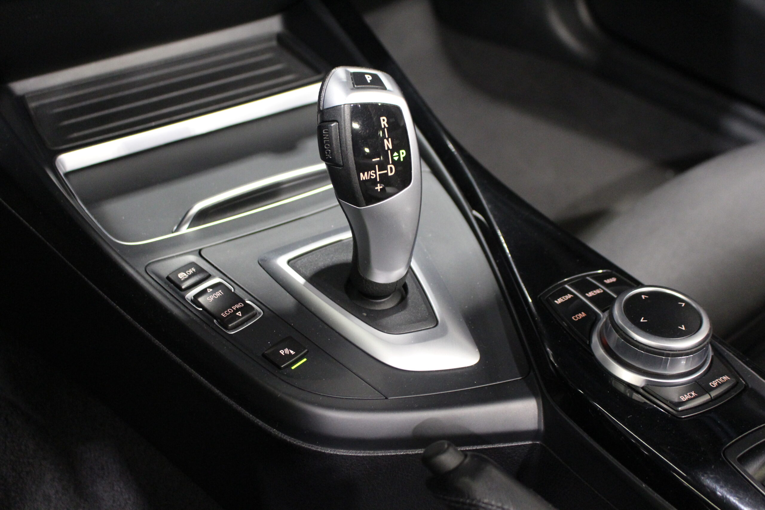 BMW 218 d Cabrio Line Sport Auto