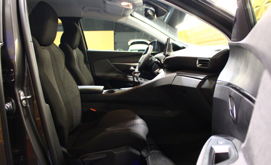 Peugeot 3008 1.5 BlueHDi Active Pack
