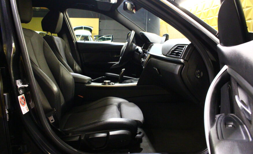 BMW 318 d Touring Auto Line Luxury