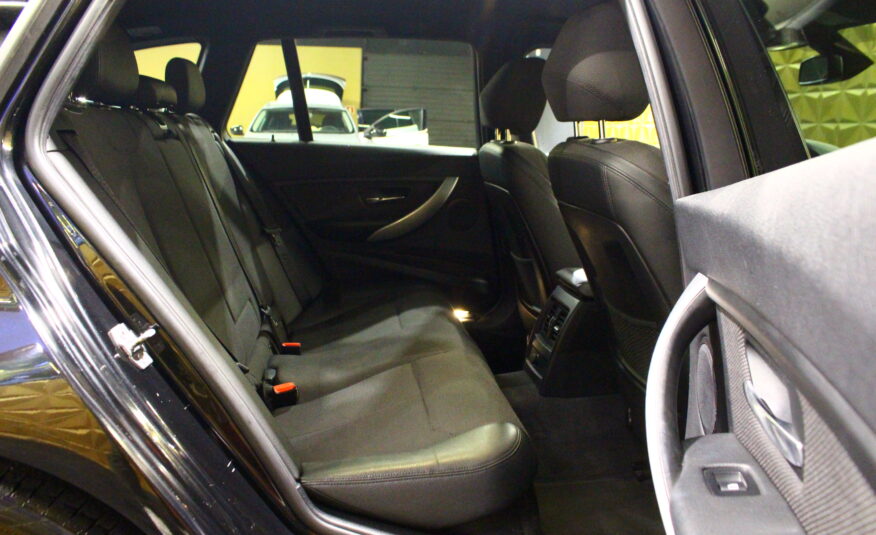 BMW 318 d Touring Auto Line Luxury