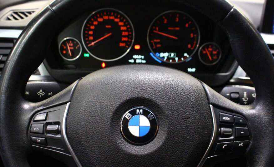 BMW 318 d Touring Auto Line Luxury