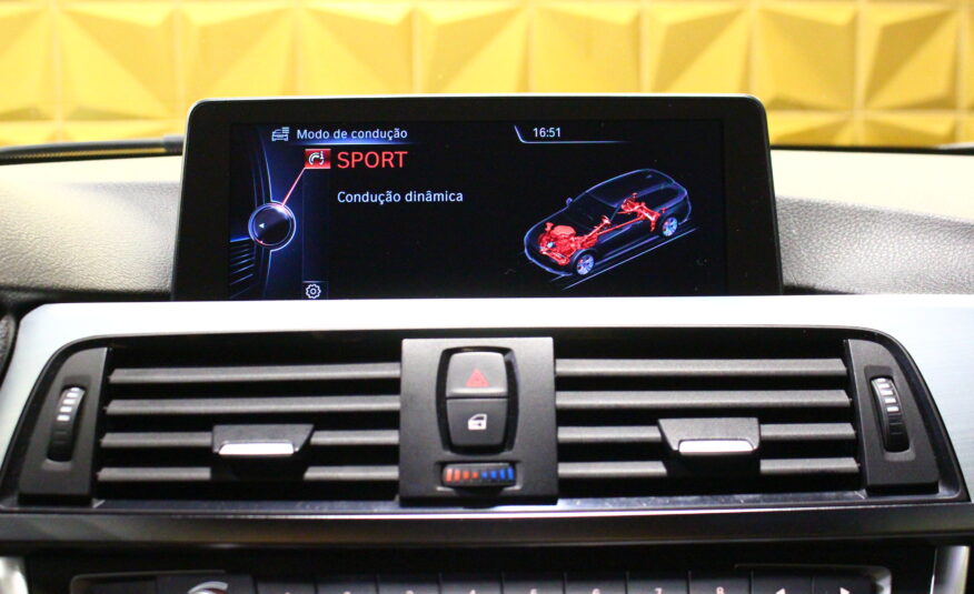 BMW 318 d Touring Auto Line Luxury