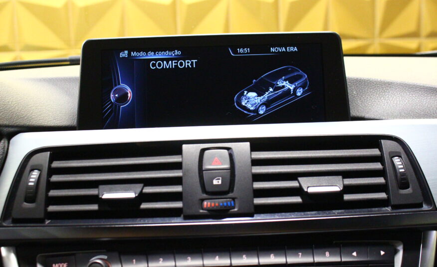 BMW 318 d Touring Auto Line Luxury