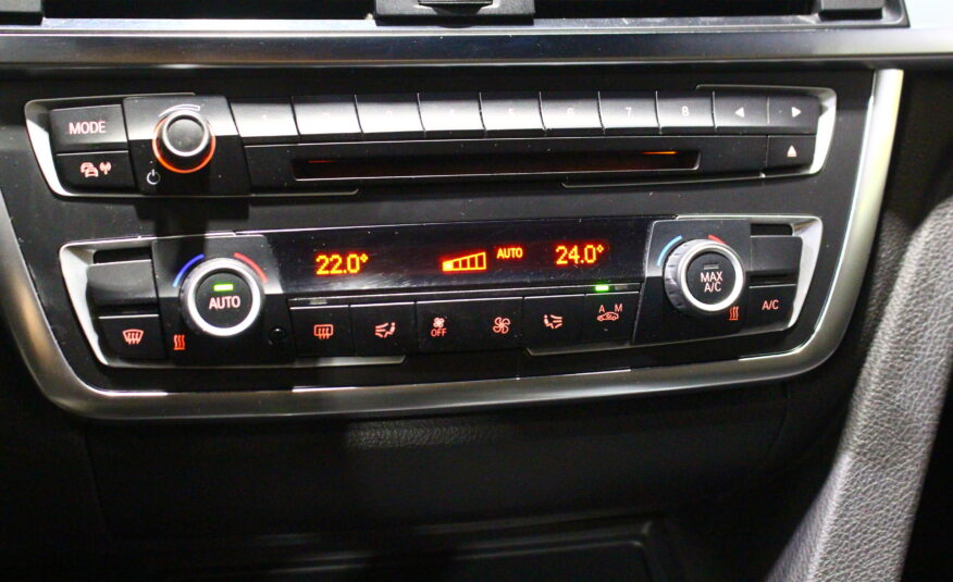 BMW 318 d Touring Auto Line Luxury