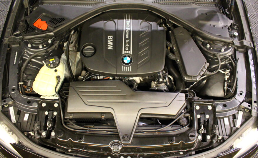 BMW 318 d Touring Auto Line Luxury