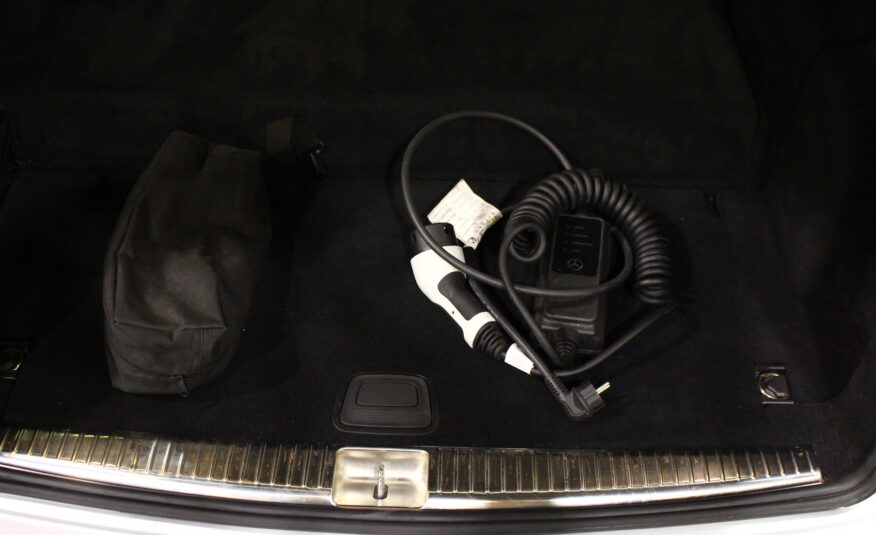 Mercedes-Benz E300de EQPOWER