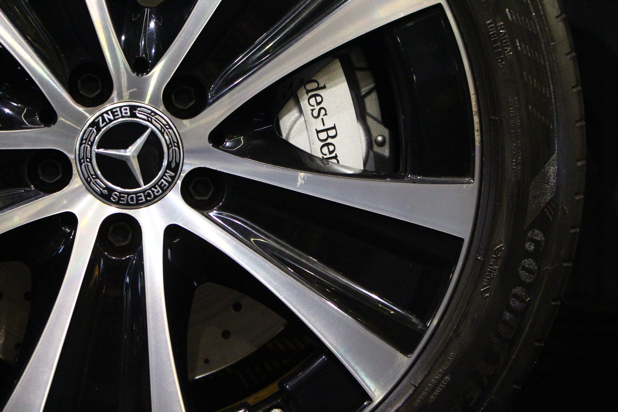 Mercedes-Benz E300de EQPOWER