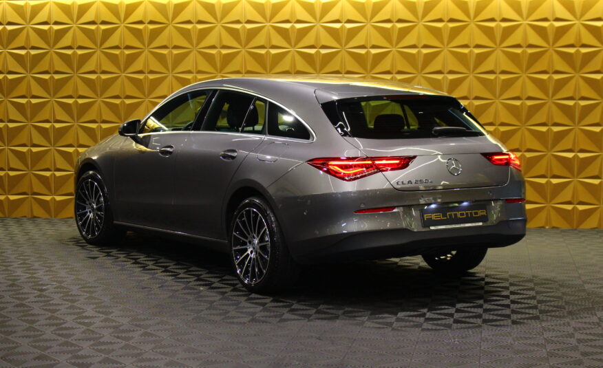Mercedes-Benz CLA 250 e Progressive