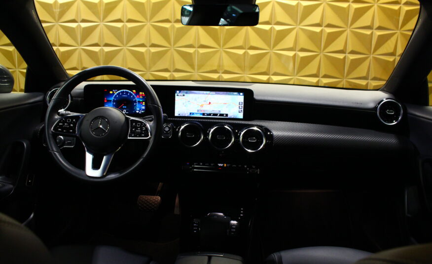 Mercedes-Benz CLA 250 e Progressive
