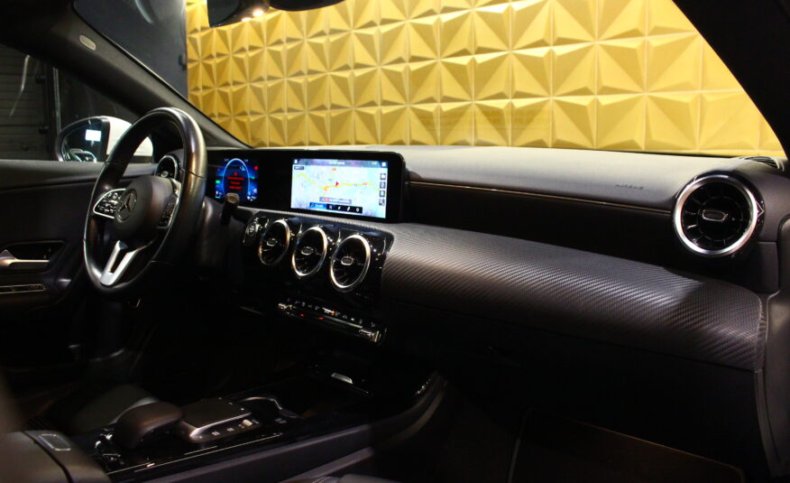 Mercedes-Benz CLA 250 e Progressive