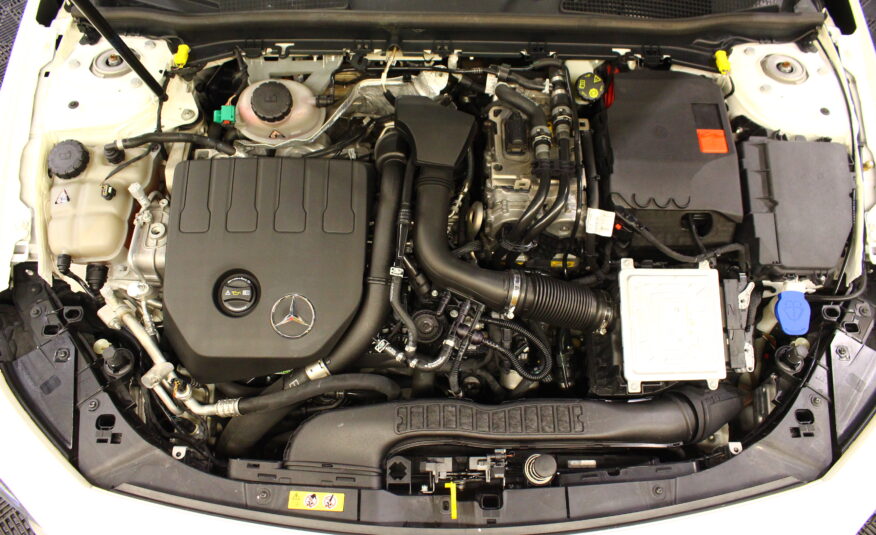Mercedes-Benz CLA 250 e Progressive