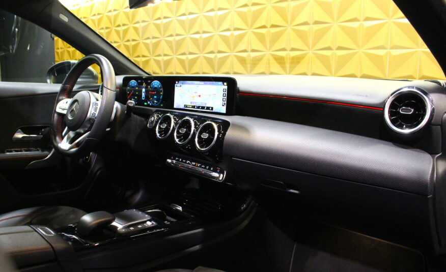 MERCEDES-BENZ A 250 Limousine Plug-in Hybrid