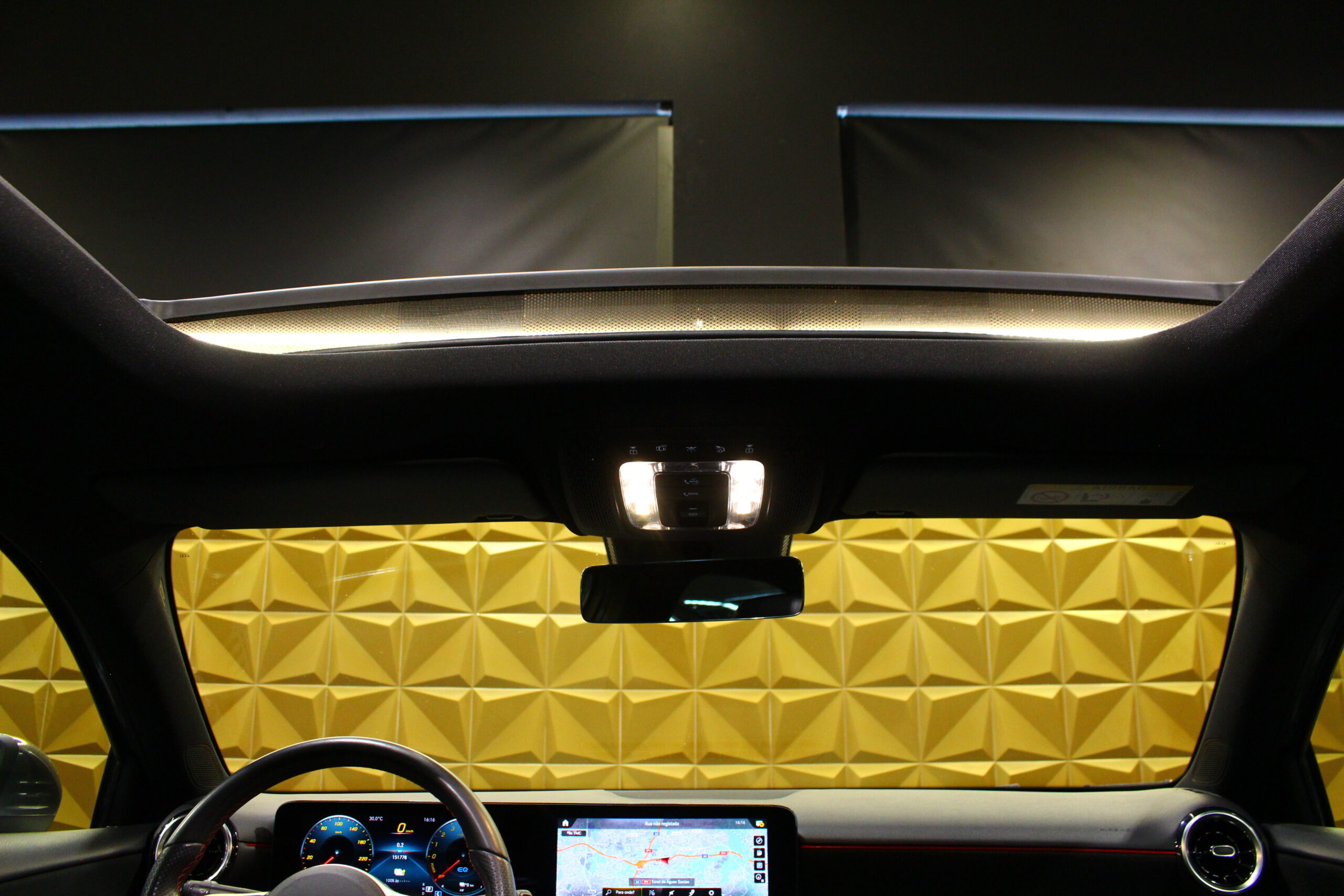 MERCEDES-BENZ A 250 Limousine Plug-in Hybrid