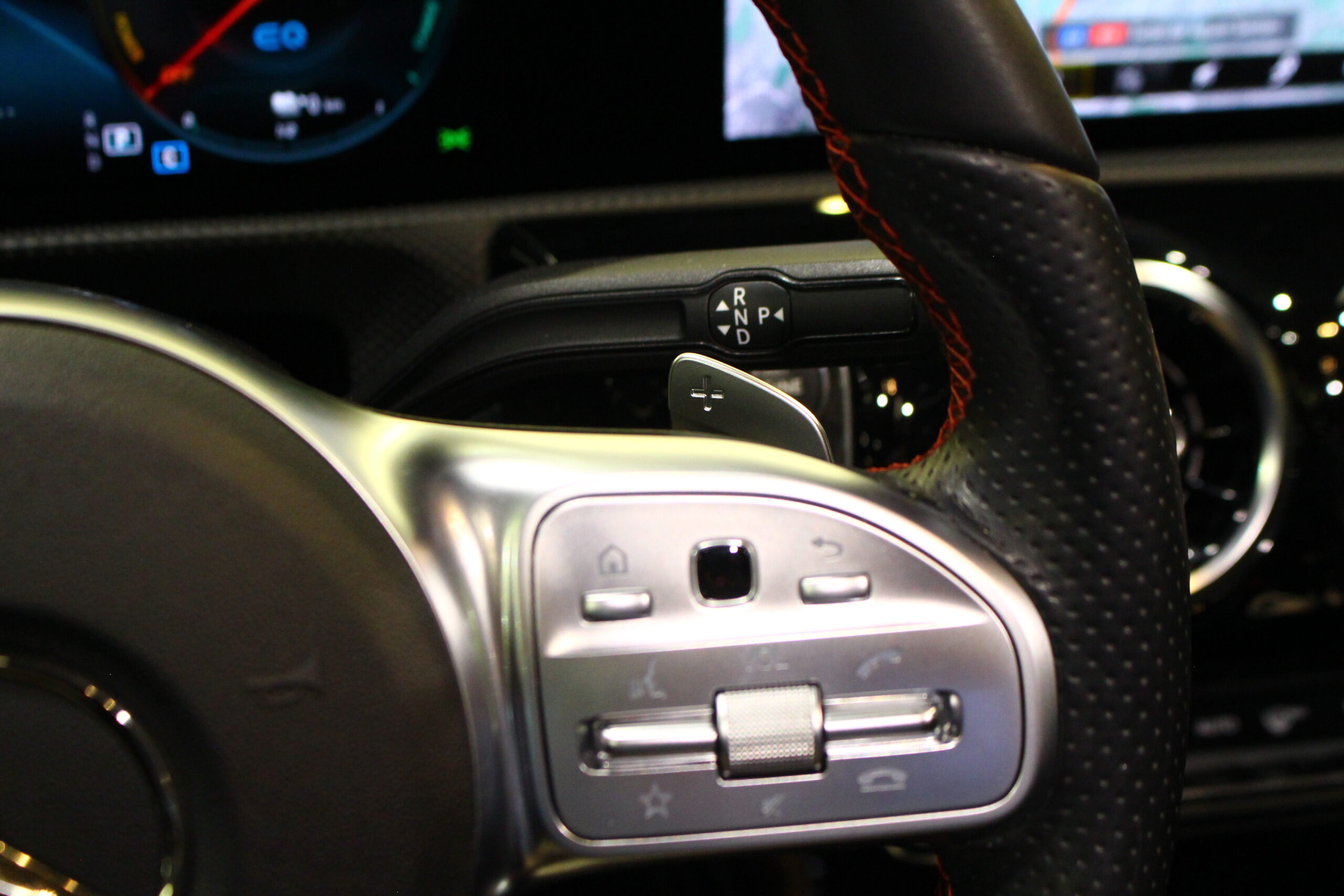 MERCEDES-BENZ A 250 Limousine Plug-in Hybrid
