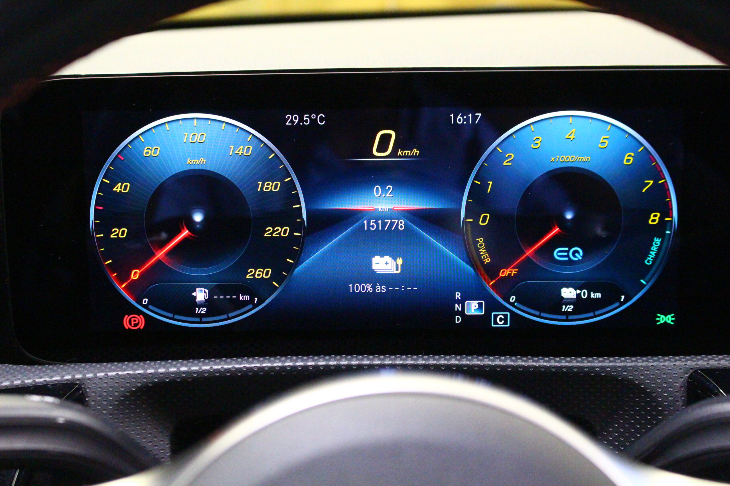 MERCEDES-BENZ A 250 Limousine Plug-in Hybrid