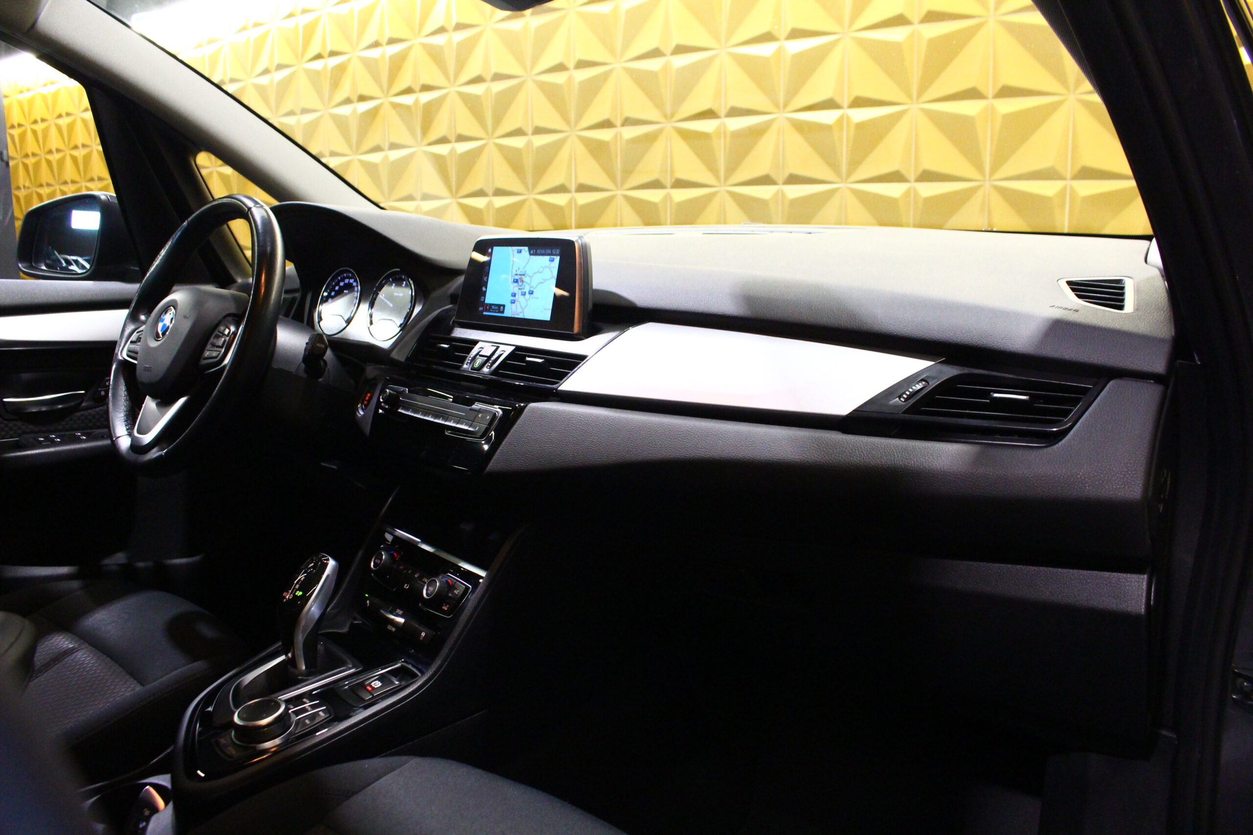 Bmw 216D Line Sport Auto