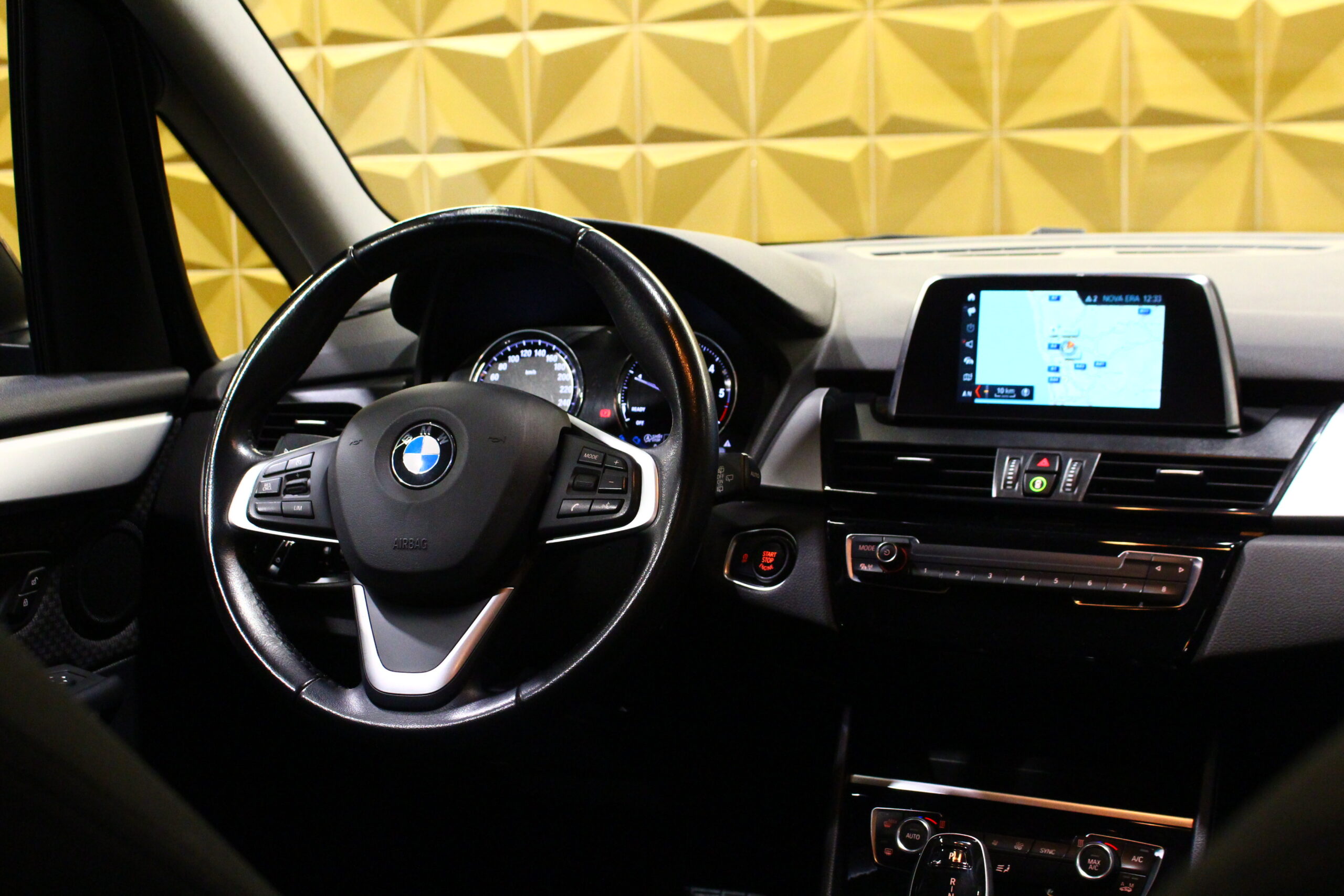 Bmw 216D Line Sport Auto