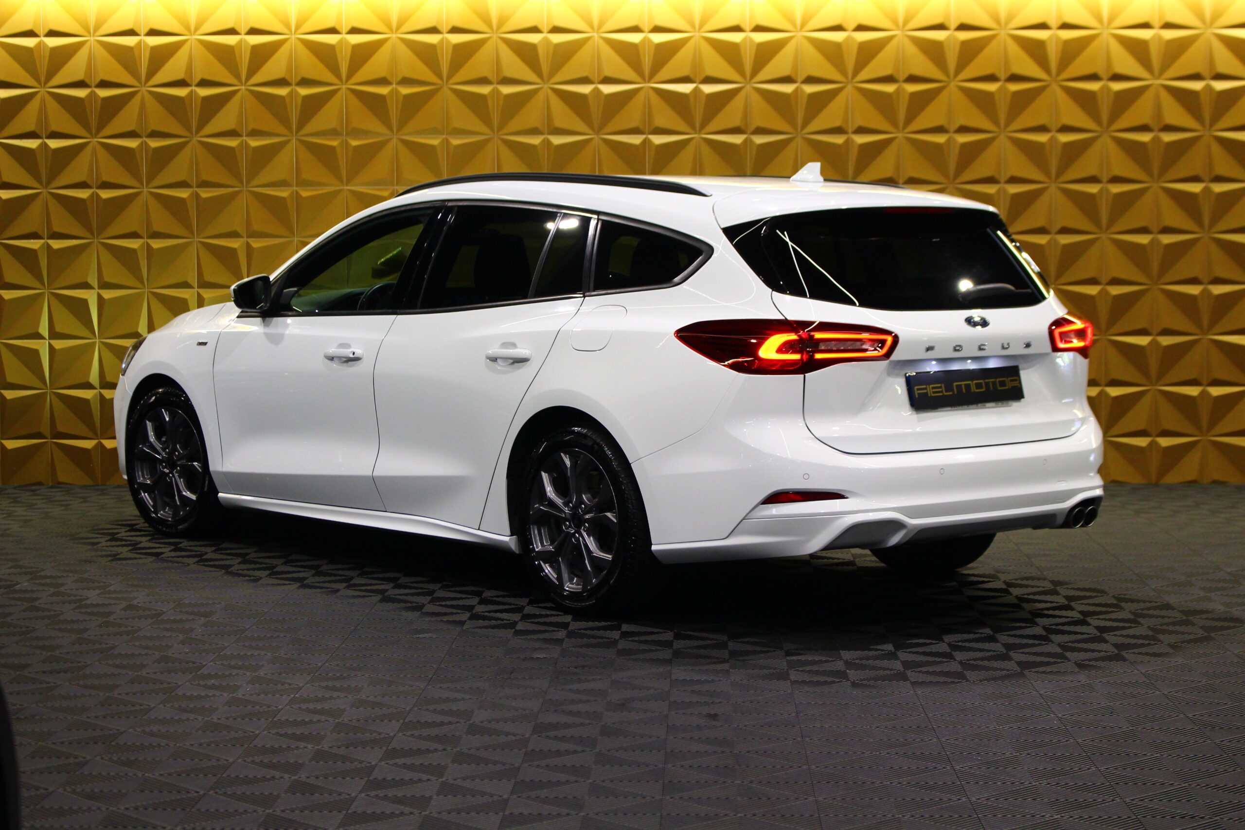 Ford Focus sw 1.5 tdci St-Line