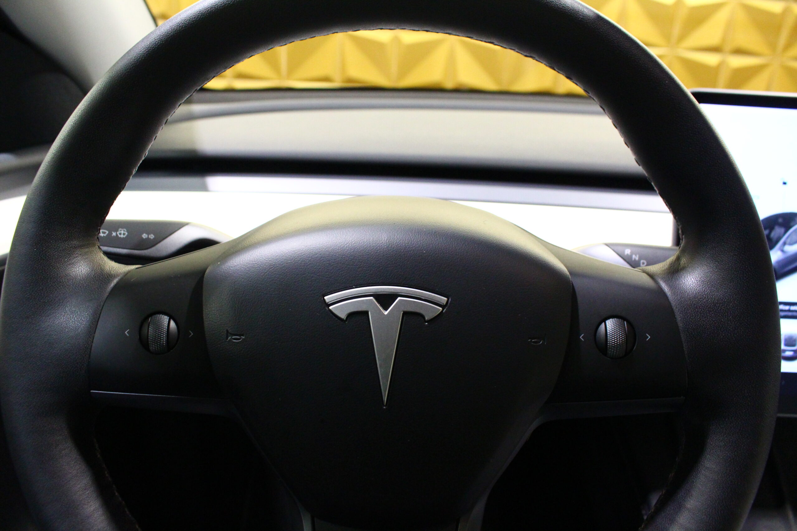 Tesla Model Y Long Range Tração Integral