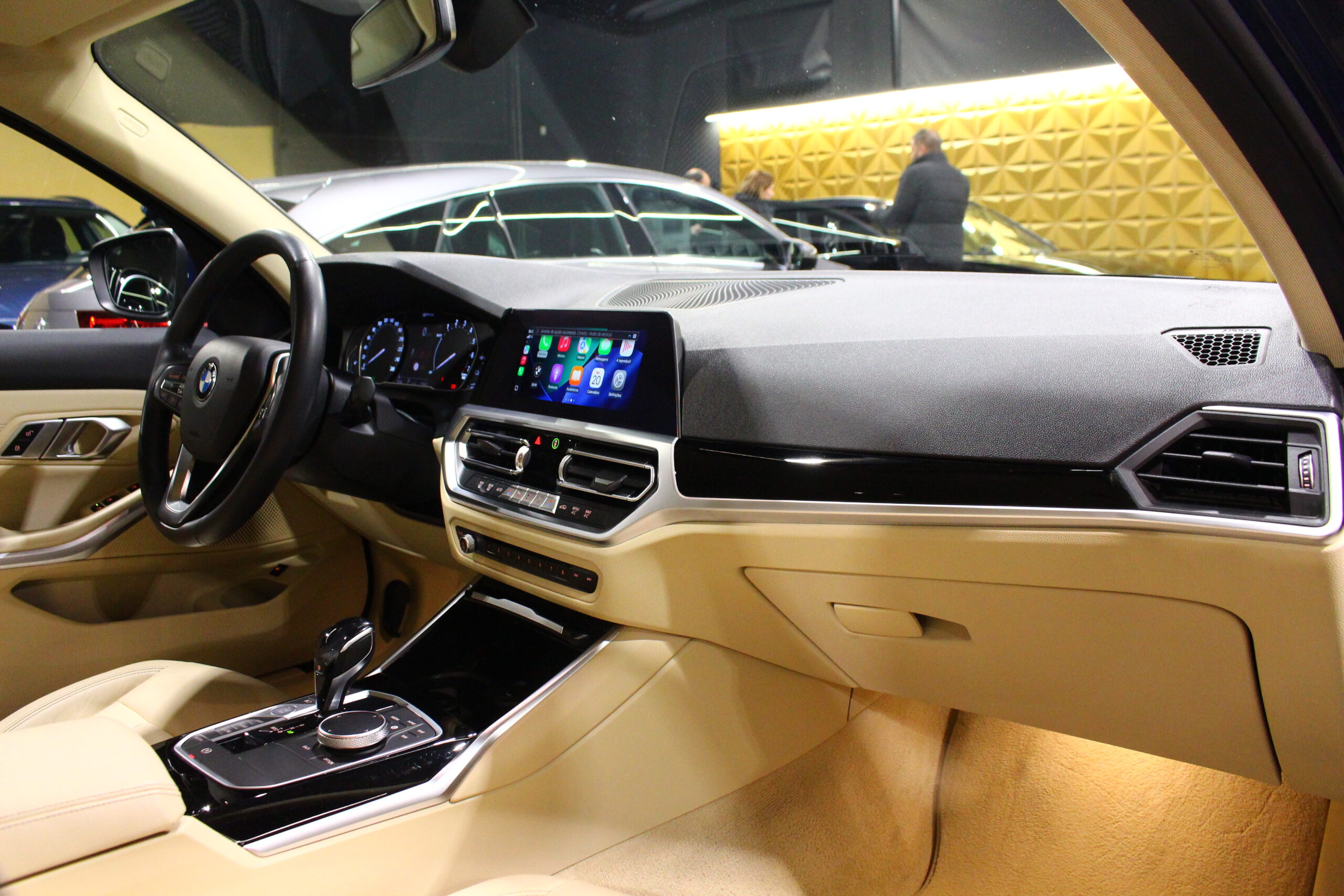 BMW 330 e Line Luxury Auto