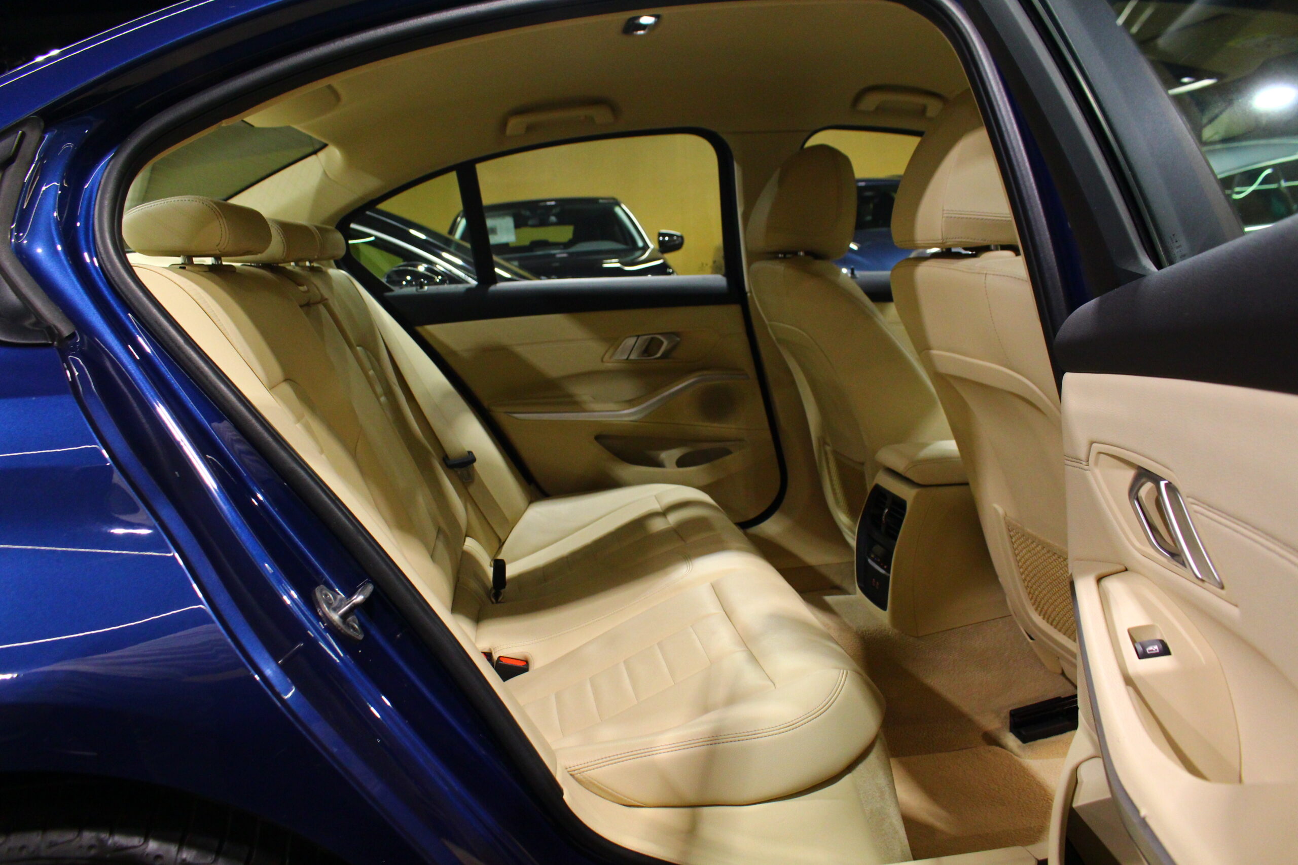 BMW 330 e Line Luxury Auto