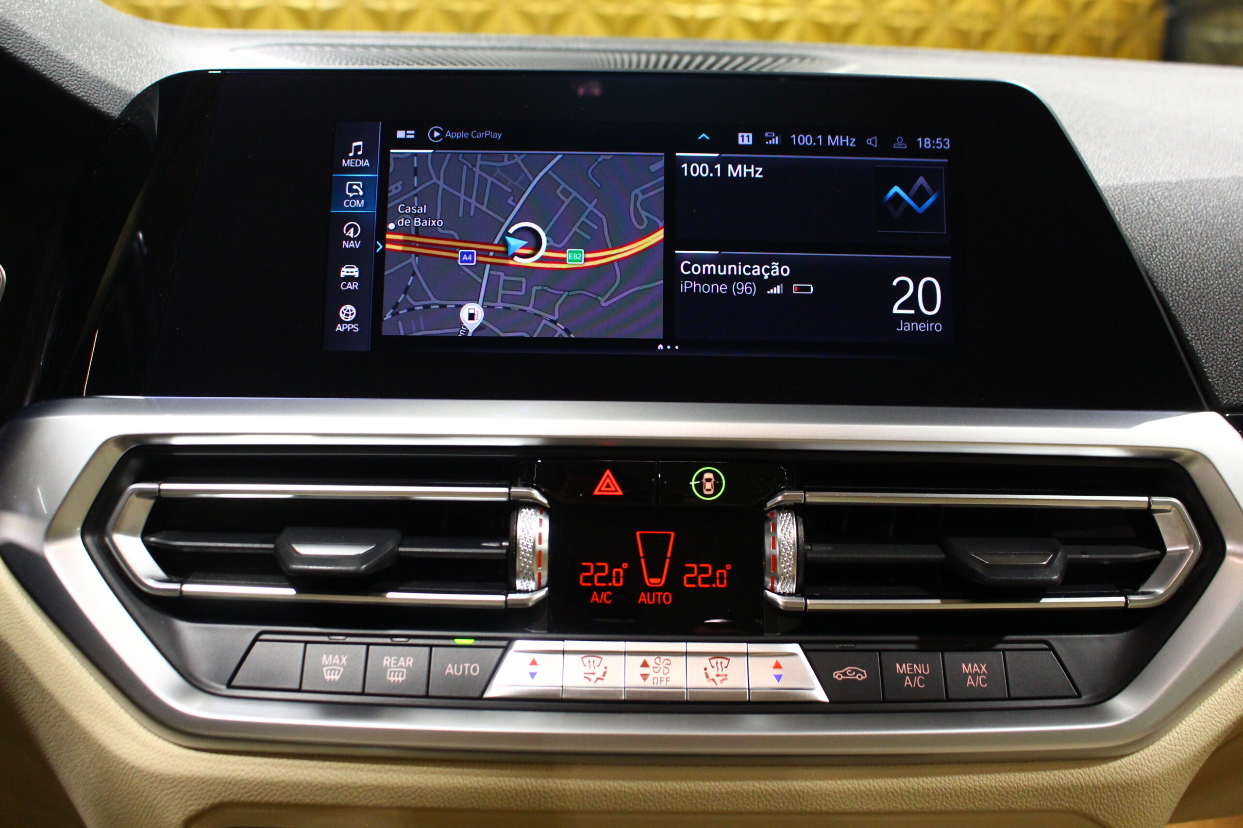 BMW 330 e Line Luxury Auto