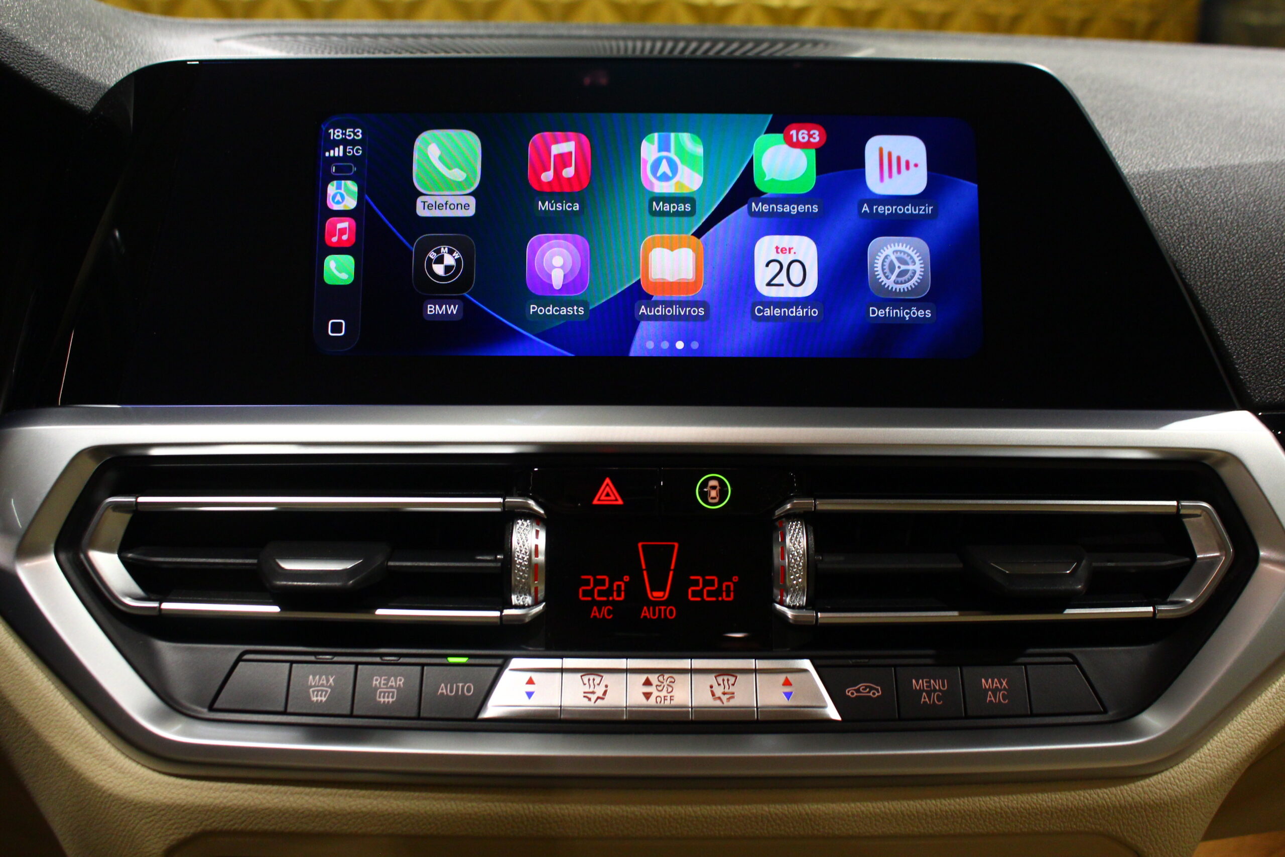 BMW 330 e Line Luxury Auto