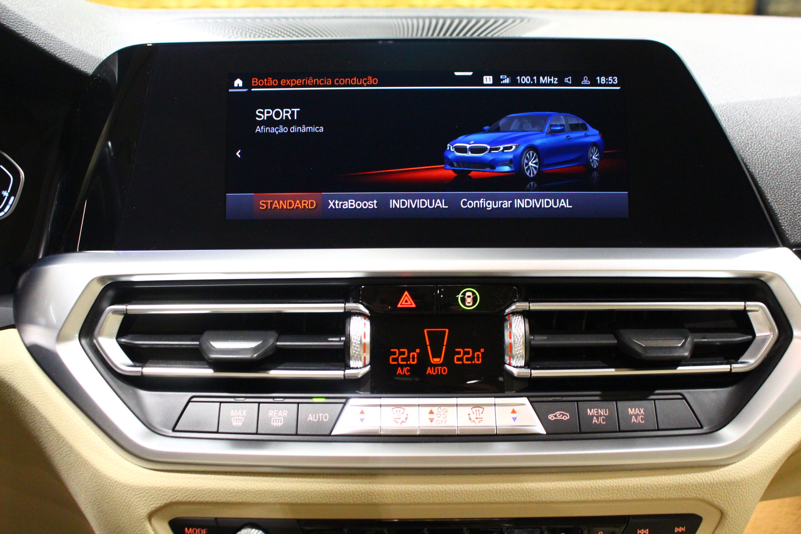 BMW 330 e Line Luxury Auto