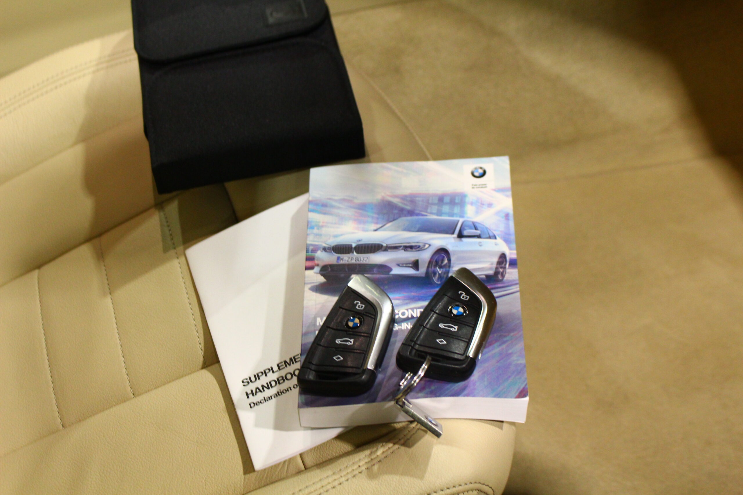 BMW 330 e Line Luxury Auto