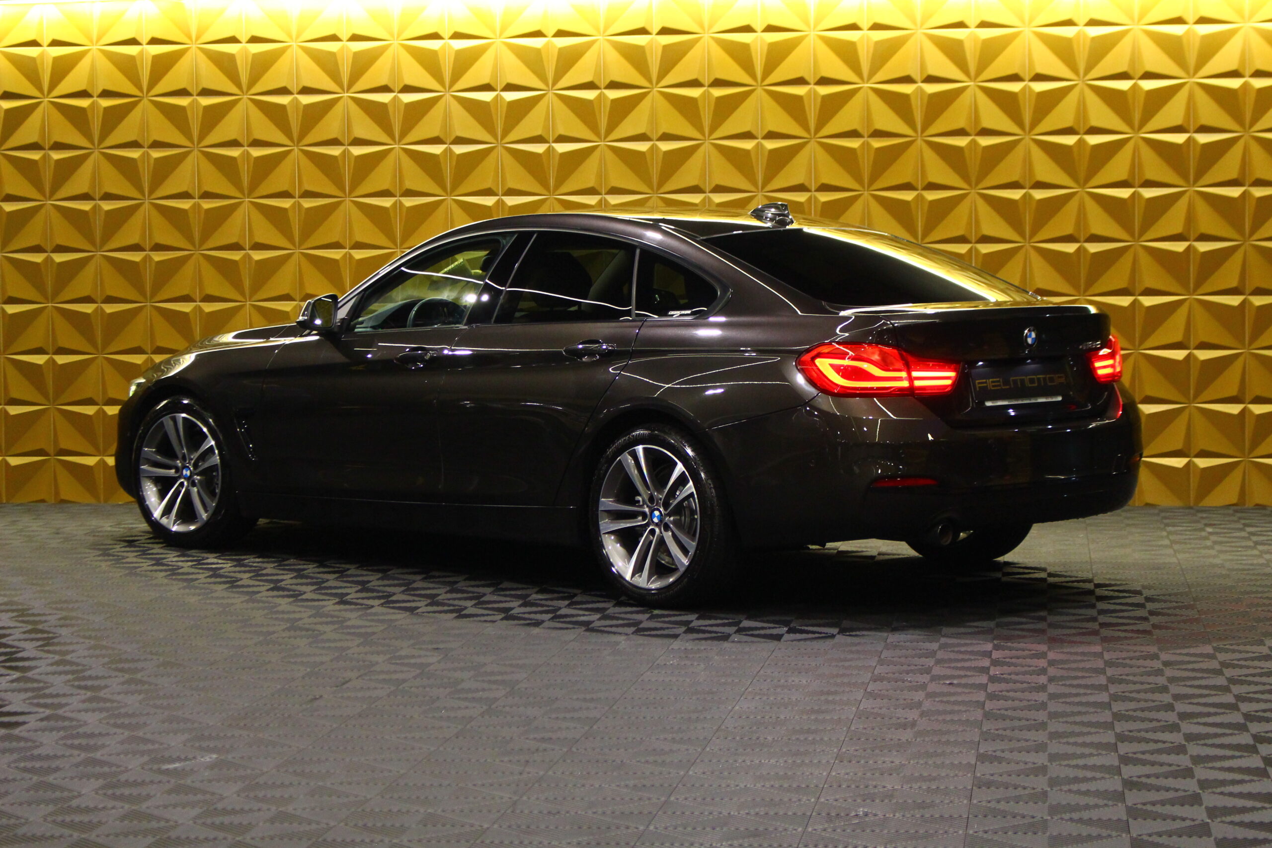 BMW 418 d Line Luxuy Auto