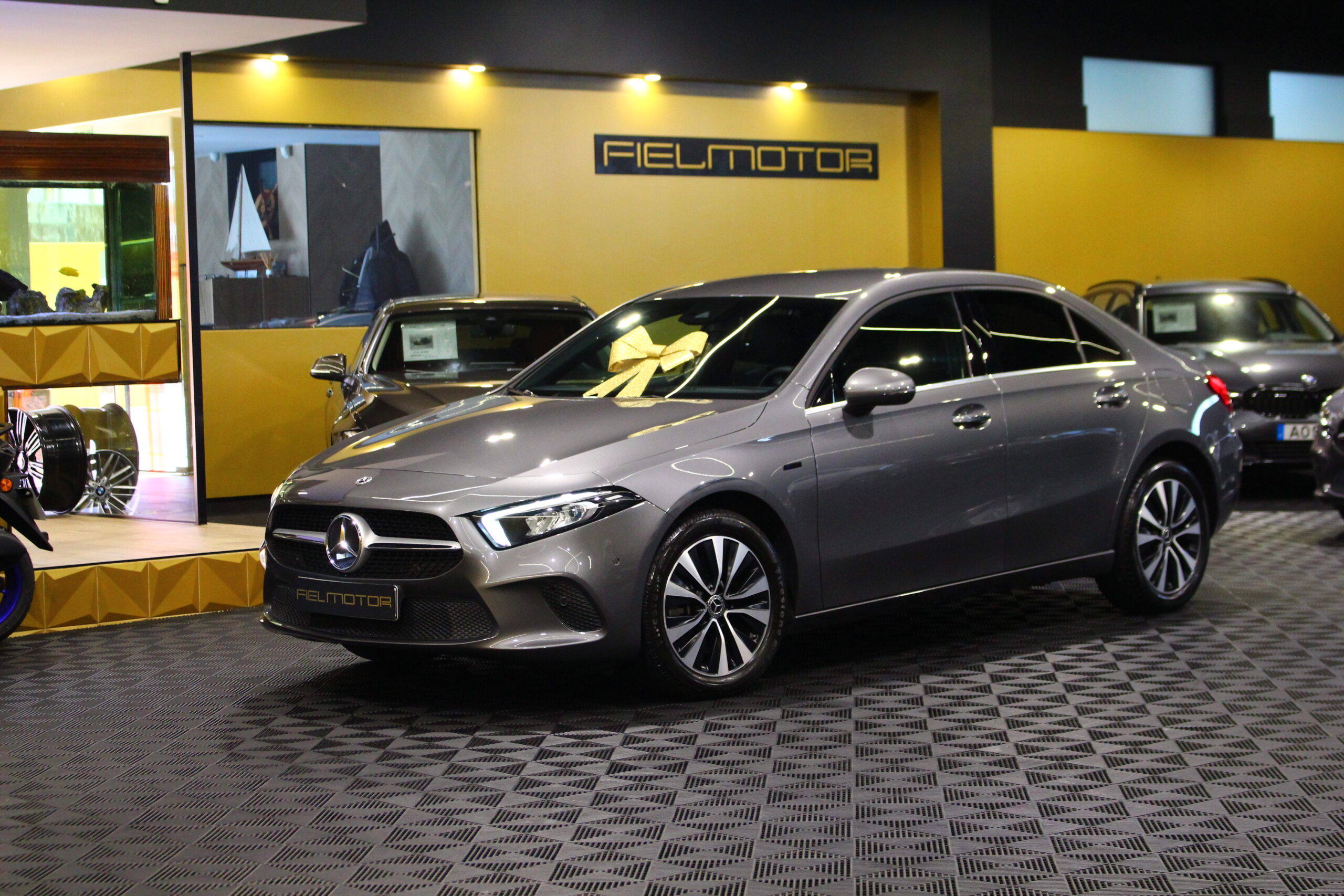 Mercedes-Benz A 250