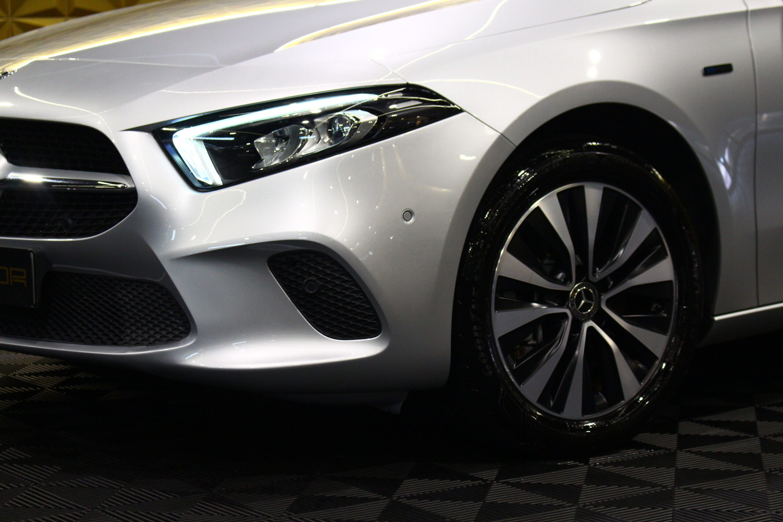 Mercedes-Benz A 250 e Progressive