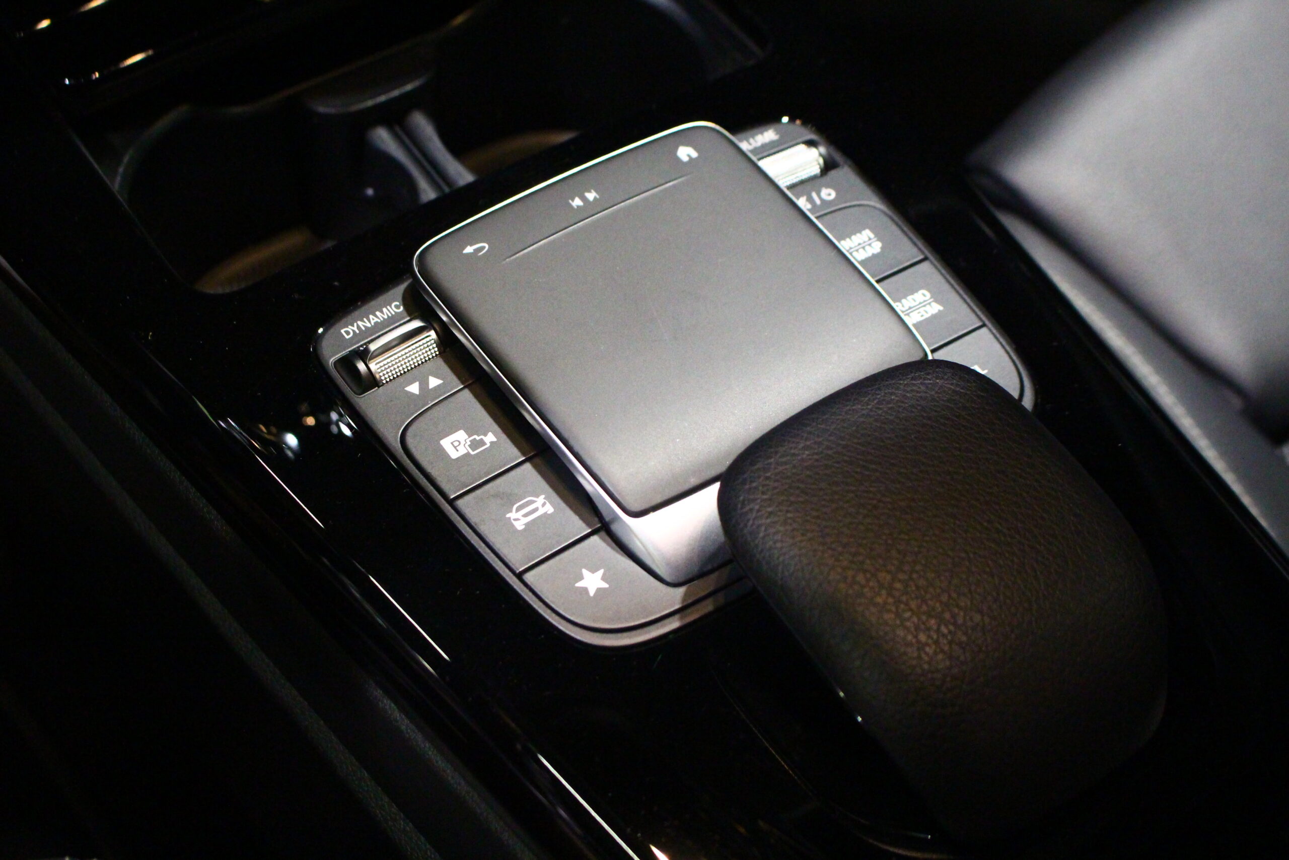 Mercedes-Benz A 250 e Progressive