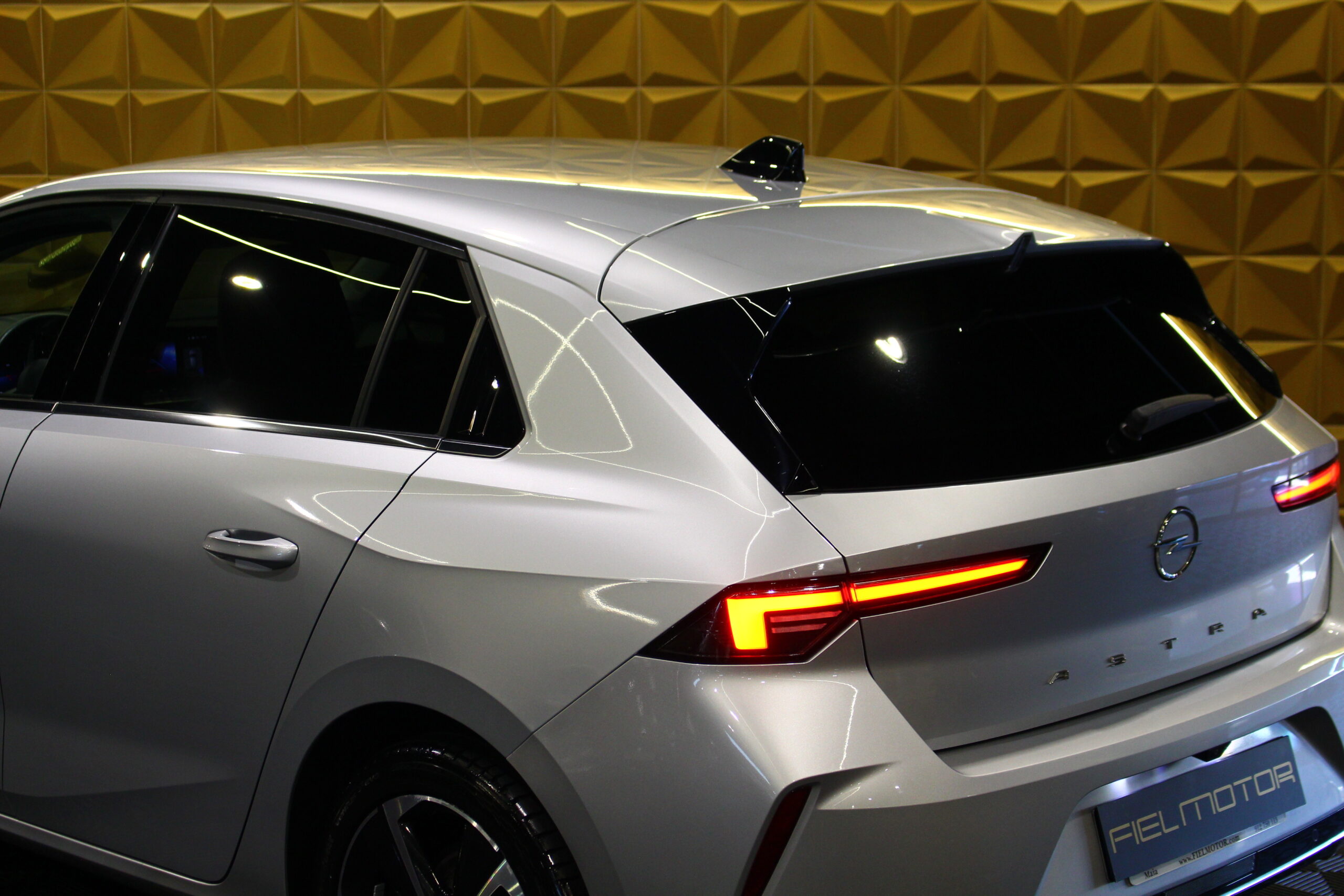 Opel Astra 1.5 D Elegance