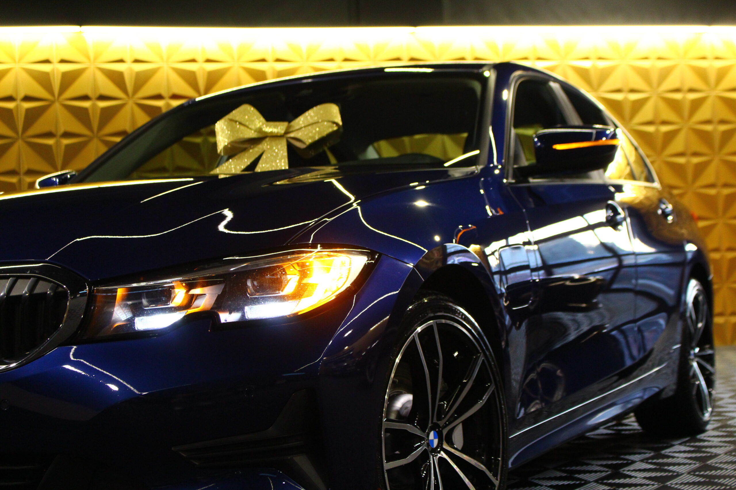 BMW 330 e Line Luxury Auto