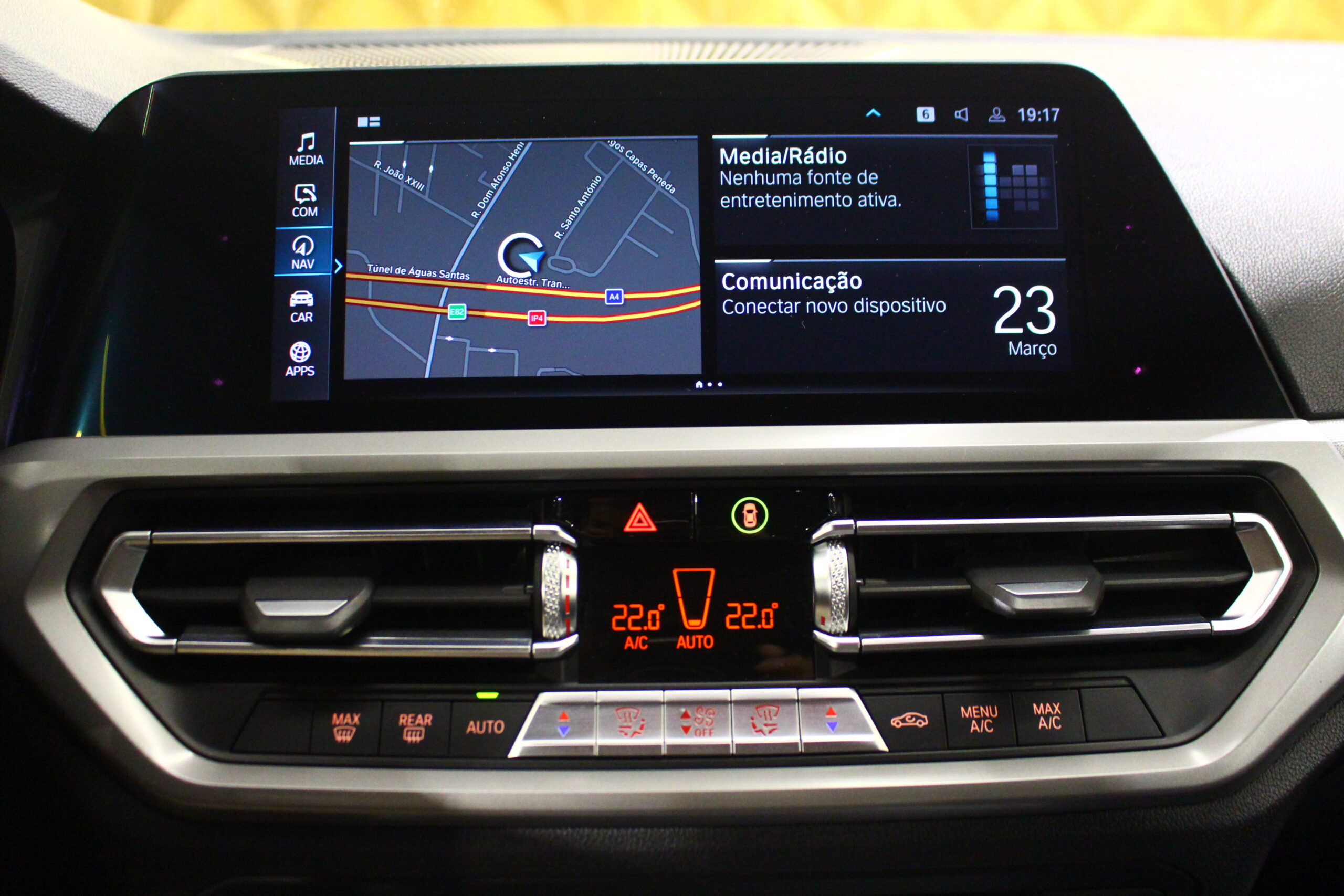 BMW 330 e Line Luxury Auto