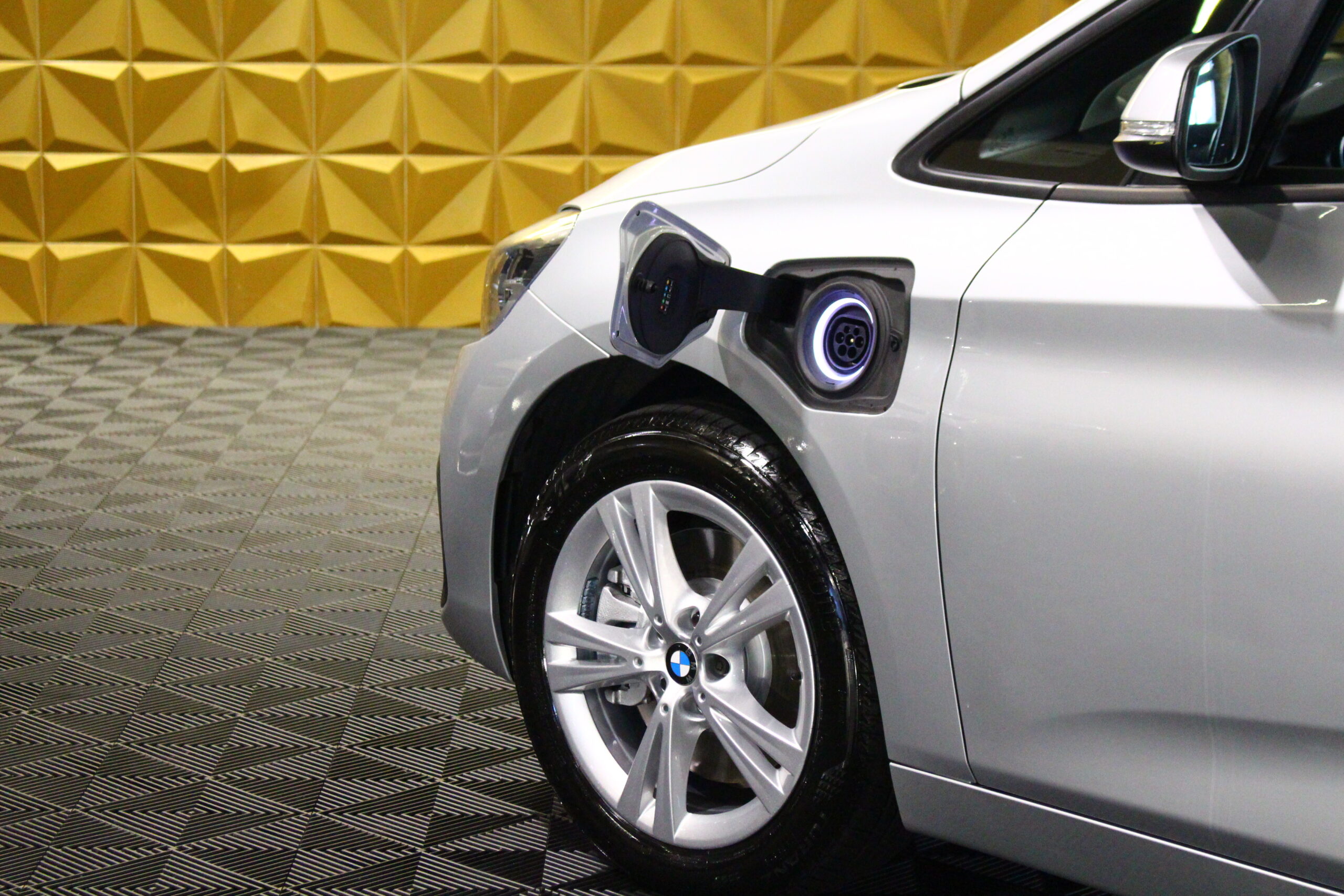 BMW 225xe Active Tourer Line Luxury