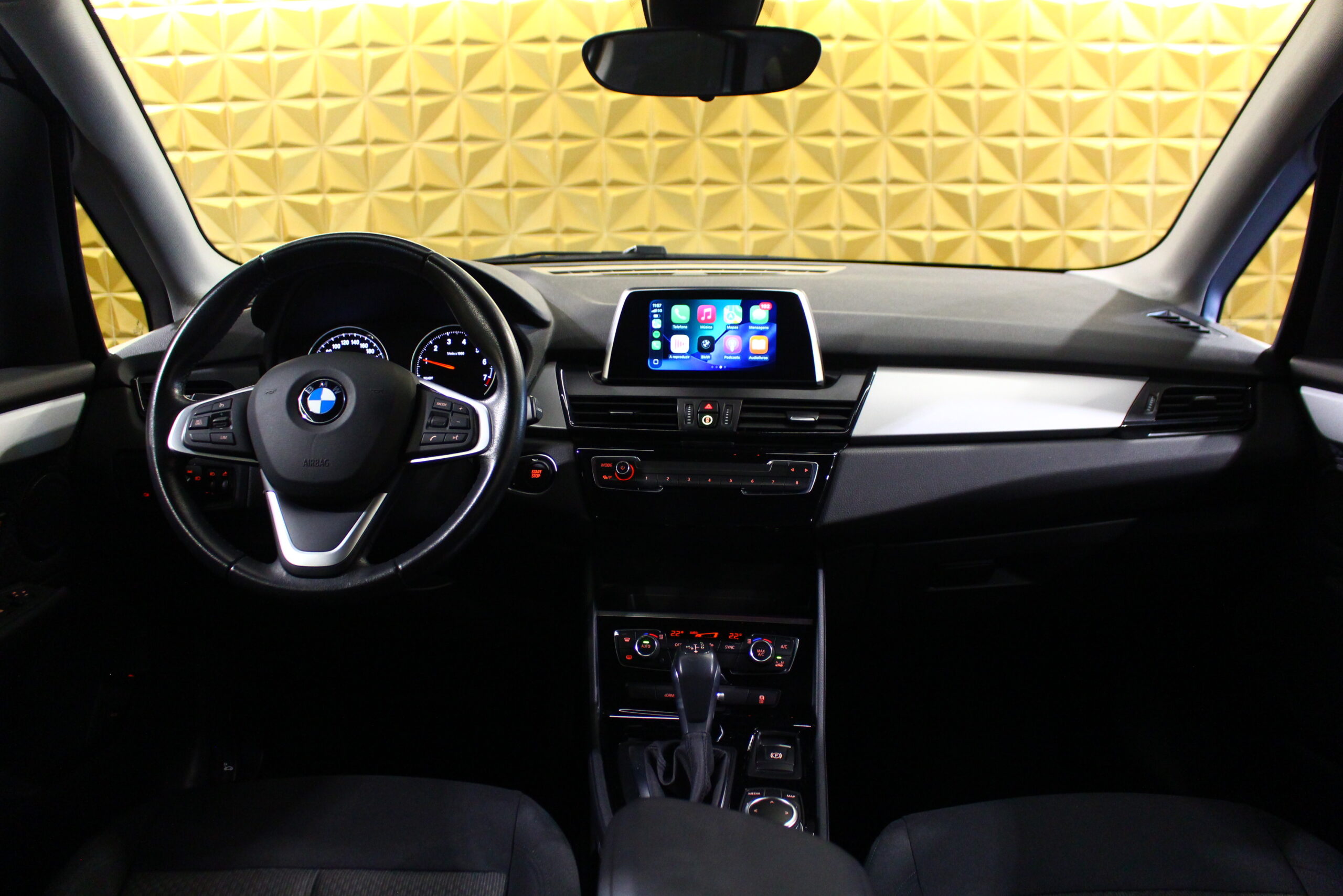 BMW 225xe Active Tourer Line Luxury