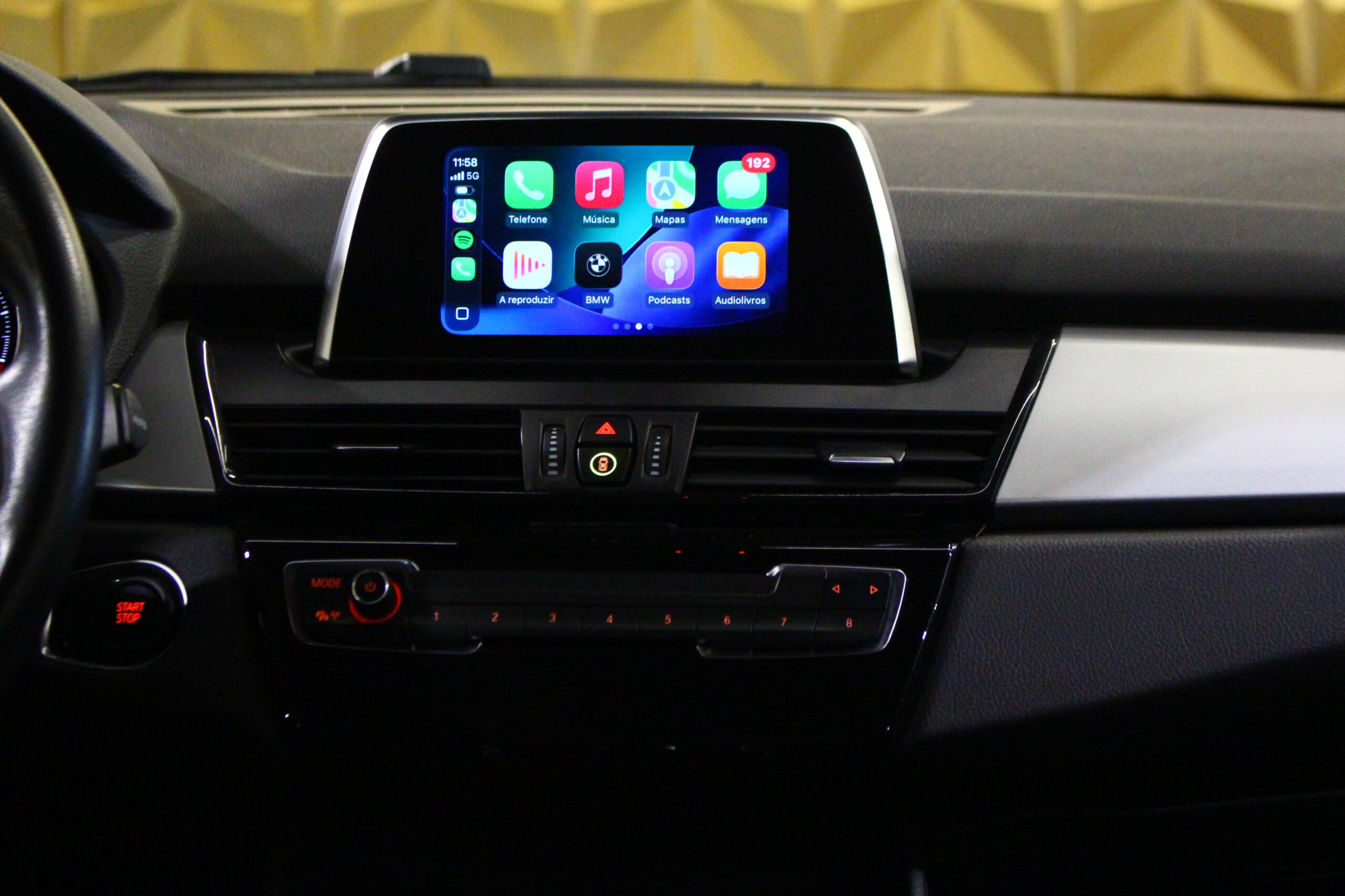 BMW 225xe Active Tourer Line Luxury