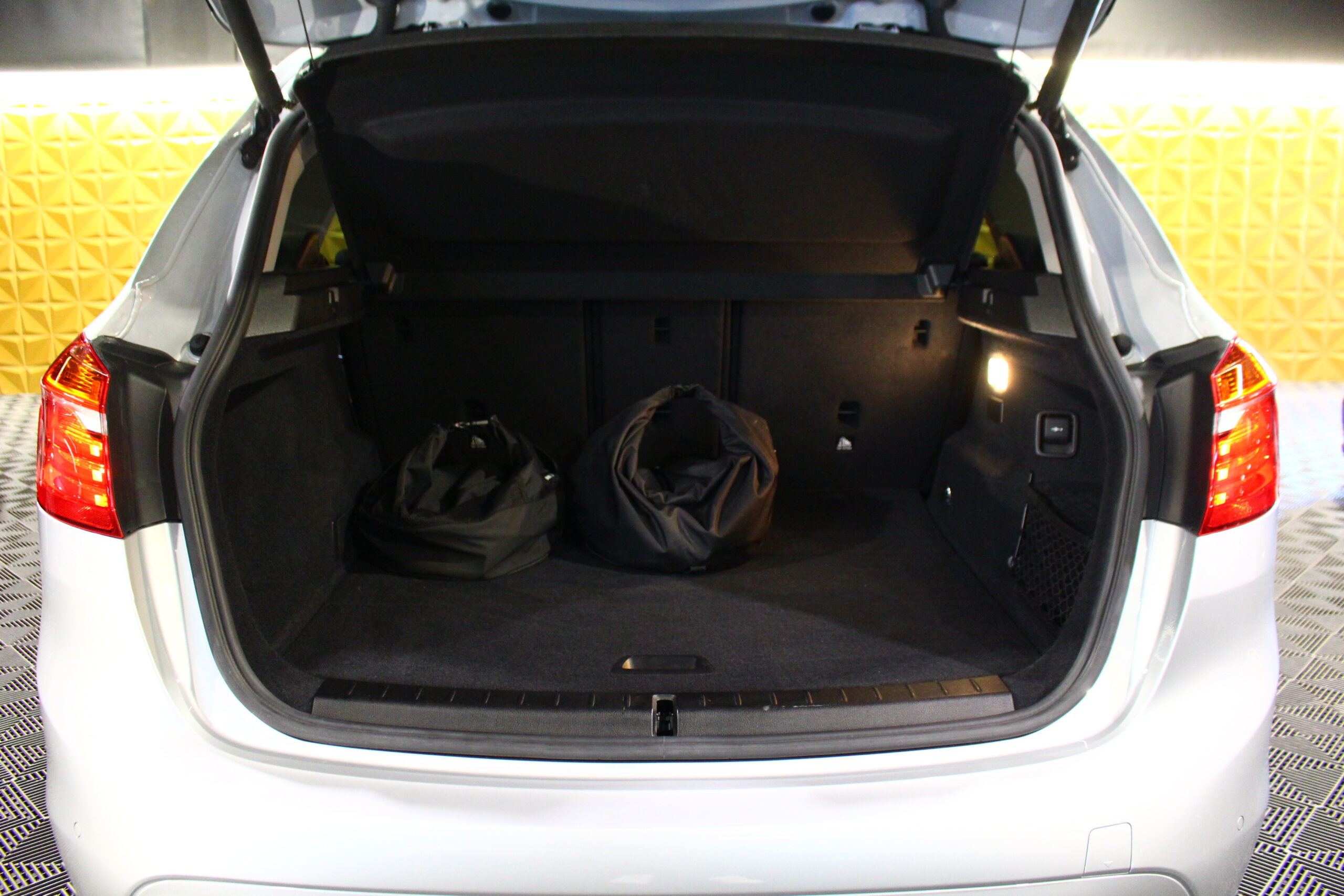 BMW 225xe Active Tourer Line Luxury