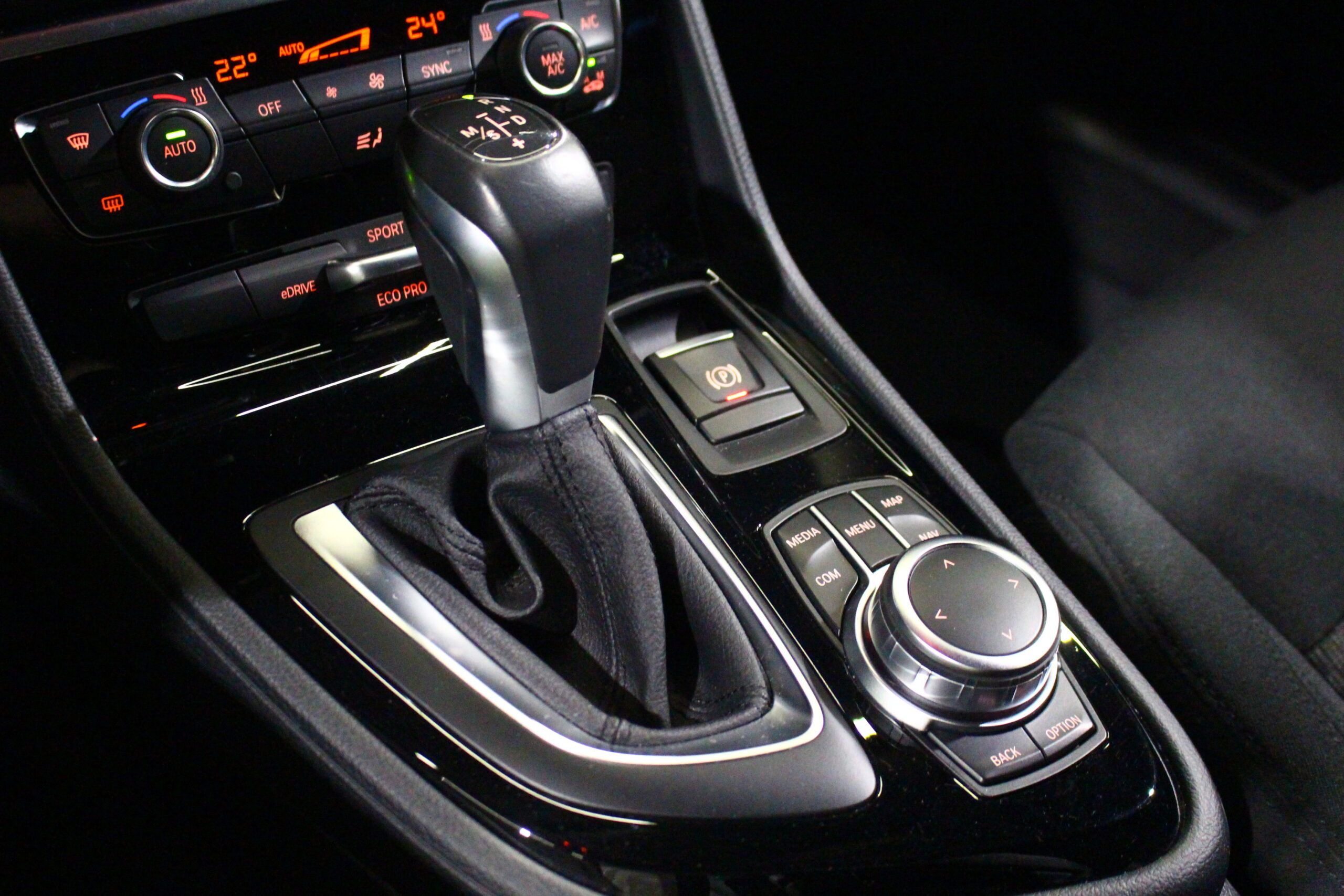 BMW 225xe Active Tourer Line Luxury