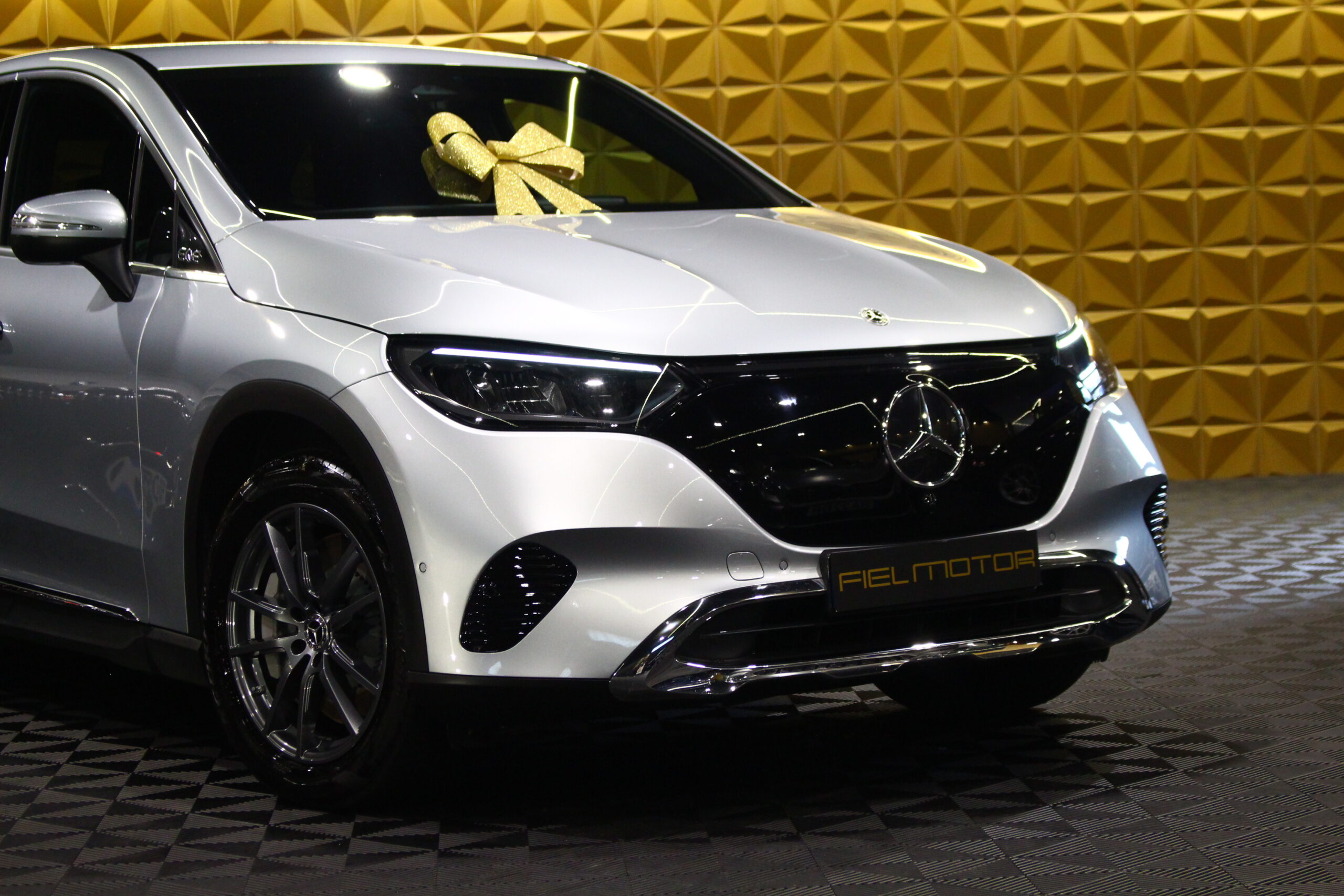 Mercedes-Benz EQE SUV 300 Edition
