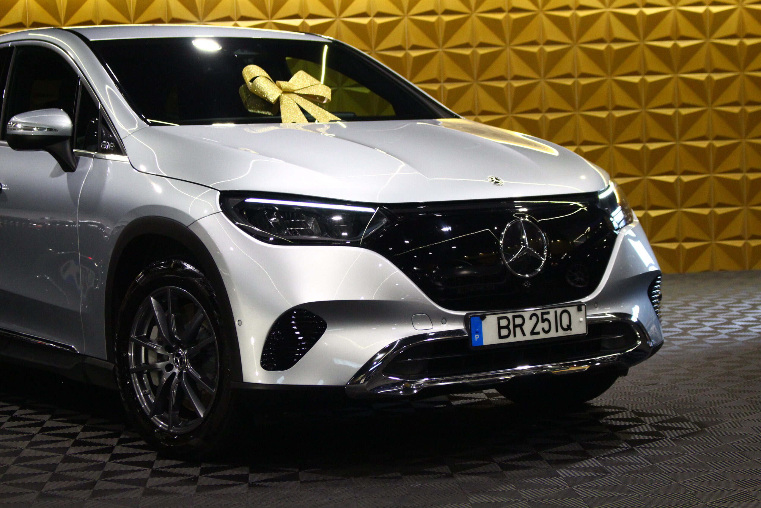 Mercedes-Benz EQE SUV 300 Edition