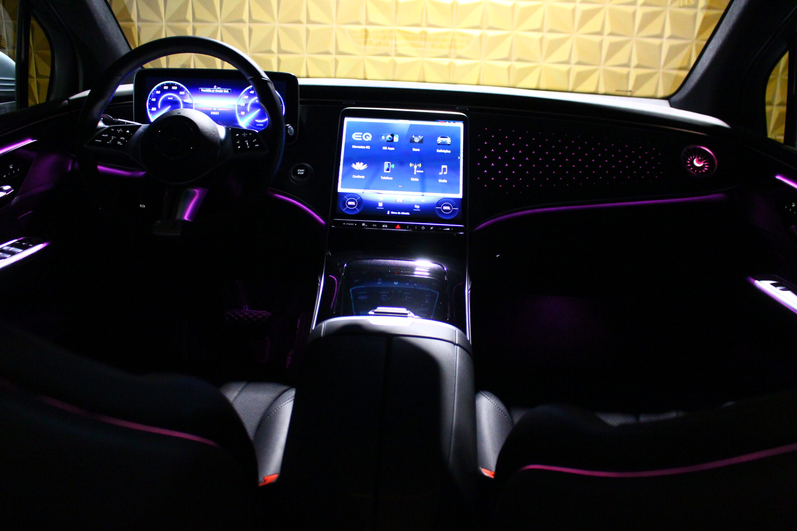 Mercedes-Benz EQE SUV 300 Edition