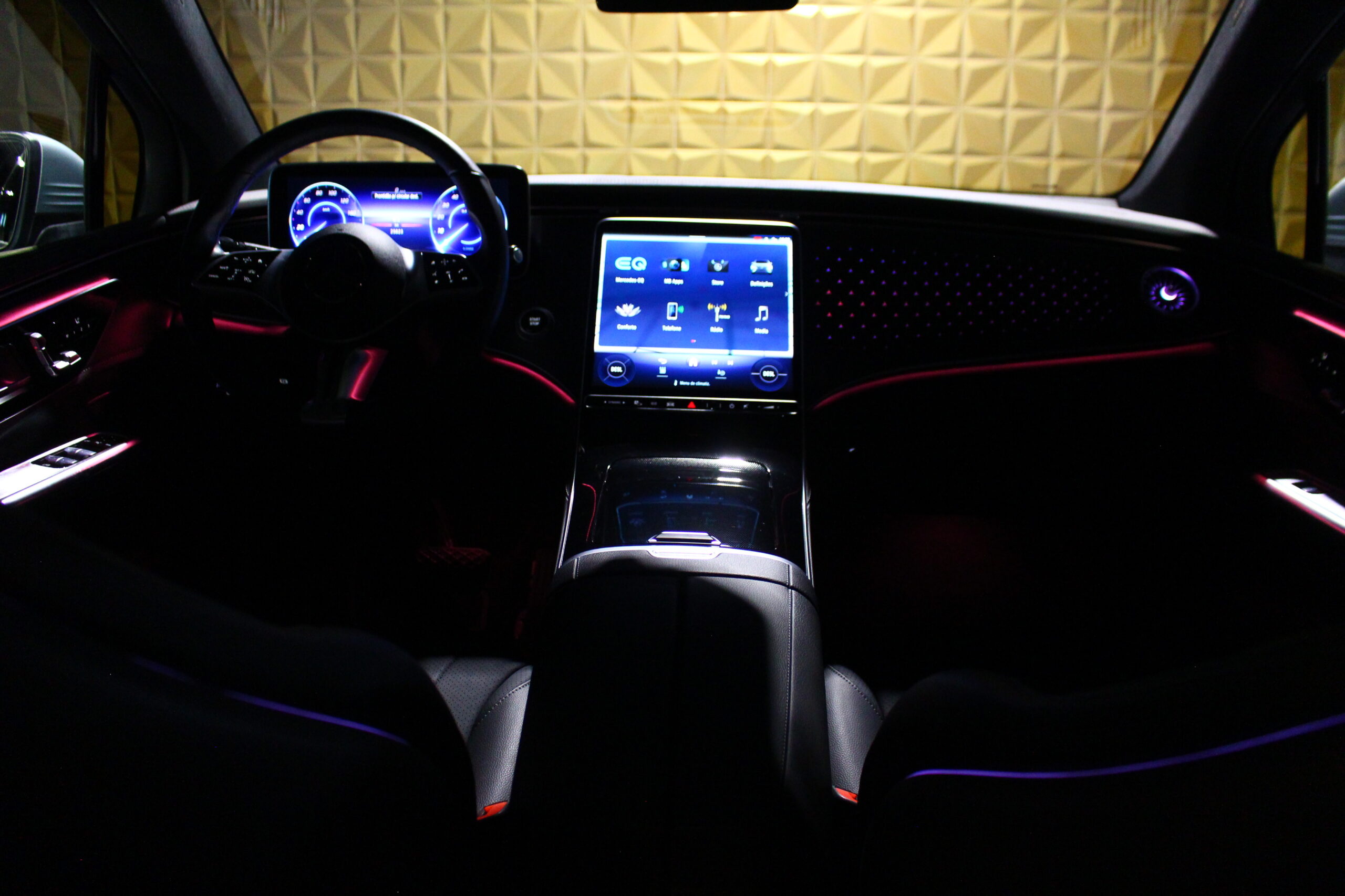 Mercedes-Benz EQE SUV 300 Edition